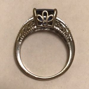 10k sapphire ring size 7